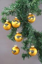 Kerstbal met emoticon, 4cm doorsnede - Décoration de Noël en