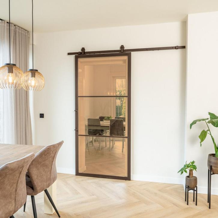 Stalen Schuifdeur - 3 Vlaks - Brons - Brons rook glas, Doe-het-zelf en Bouw, Raamkozijnen en Schuifdeuren, Inclusief glas, Nieuw