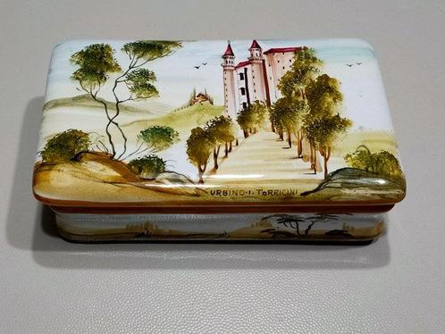 Boîte - Majolique, Antiek en Kunst, Curiosa en Brocante