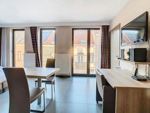 Appartement aan Rue Émile Wauters, Brussels, Immo, Appartementen en Studio's te huur, 50 m² of meer
