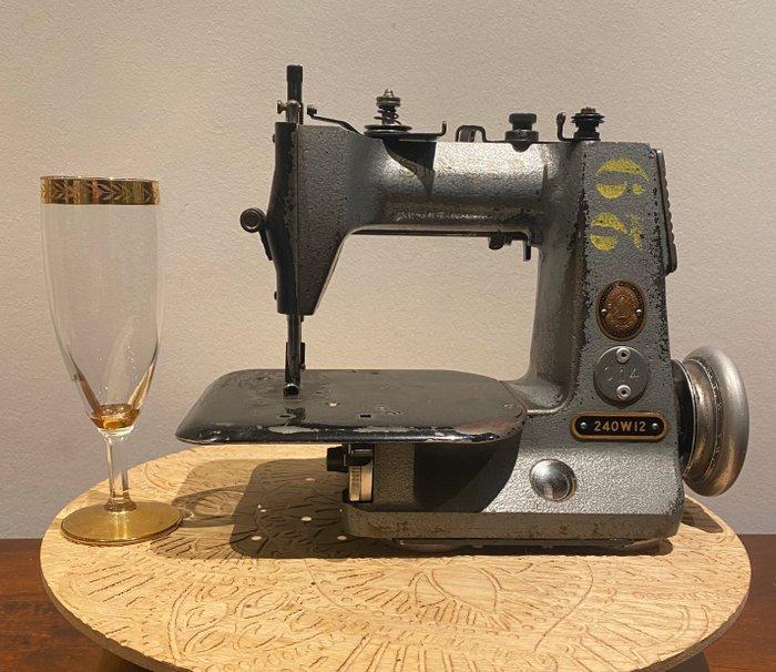 Singer 240W12 Naaimachine - bron, Staal, Antiquités & Art, Art | Objets design