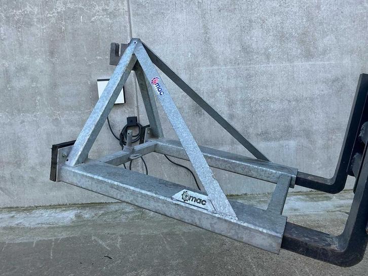 Online veiling - QMac Werktuigdrager, Zakelijke goederen, Machines en Bouw | Heftrucks en Intern transport, Ophalen