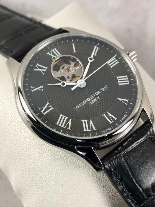 Frédérique Constant - Classics Heart Beat - FC-310MCK5B6 -, Handtassen en Accessoires, Horloges | Heren