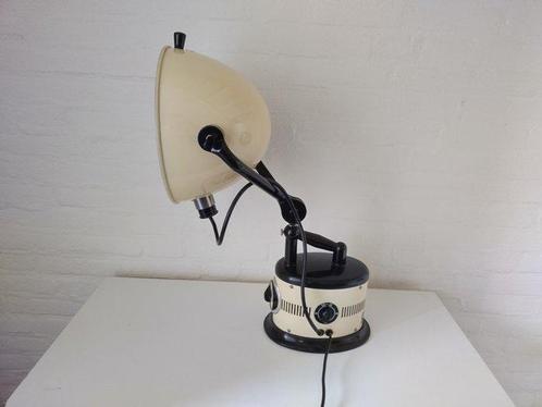 Hanau - Lampe - Aluminium, Bakélite, Métal - Lampe en quartz, Antiek en Kunst, Antiek | Wandborden en Tegels
