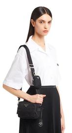 Prada - Re-Edition 2005 - Sac, Handtassen en Accessoires, Tassen | Damestassen, Nieuw