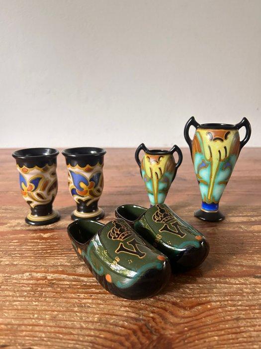 Gelria / Schoonhoven - Vaas (6) - Aardewerk - Vaasjes /, Antiek en Kunst, Kunst | Designobjecten