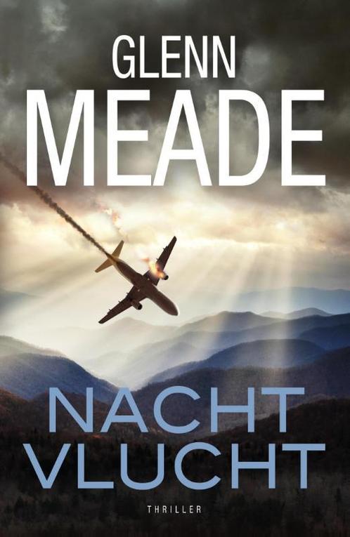 Nachtvlucht 9789029726504 Glenn Meade, Boeken, Thrillers, Zo goed als nieuw, Verzenden