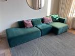Hay Mags sofa in groene stof Harald door Raf Simons, Huis en Inrichting, Zetels | Zetels, Nieuw
