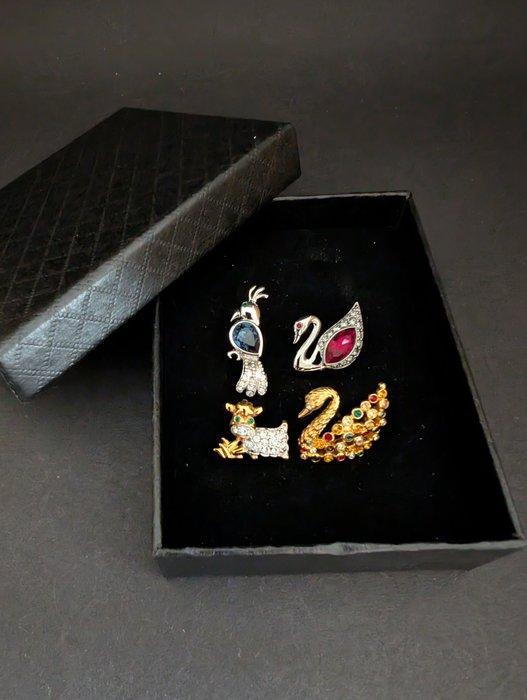 Beeld, Swarovski pin broches - 2.7 cm - Metaal, rodium gold, Antiek en Kunst, Curiosa en Brocante