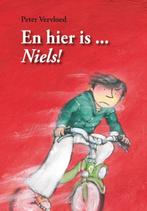 En hier is... Niels! / Boekbende 9789027669032, Verzenden, Zo goed als nieuw, Peter Vervloed
