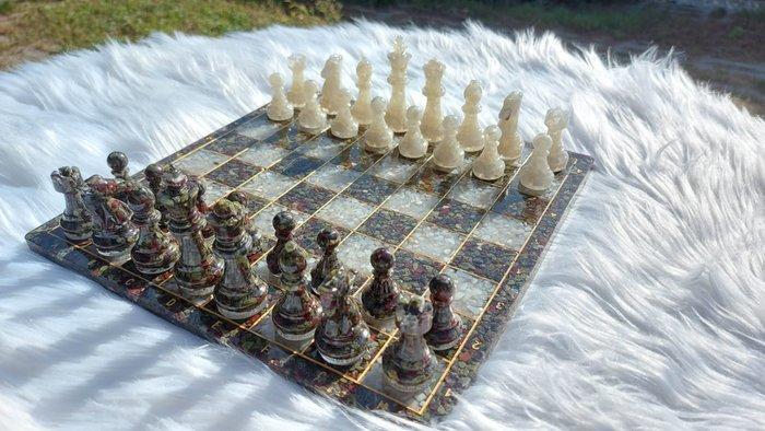 Schaakspel - 100% Dragons Jasper (Zuid-Afrika), 100% White, Antiek en Kunst, Curiosa en Brocante