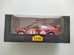 IXO 1:18 - Modelauto - Mitsubishi Lancer Evolution Evo VI, Nieuw