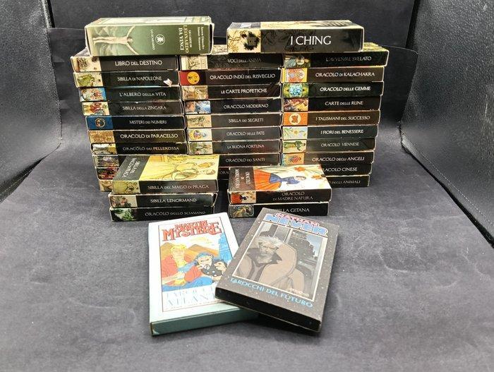 Speelkaarten - 39x Tarotkaarten Lo Scarabeo, Antiquités & Art, Antiquités | Jouets