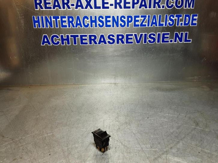 Carling switch 10 A, 250 VAC, 15A, 125 VAC. (Van alles), Autos : Divers, Accessoires de voiture, Envoi