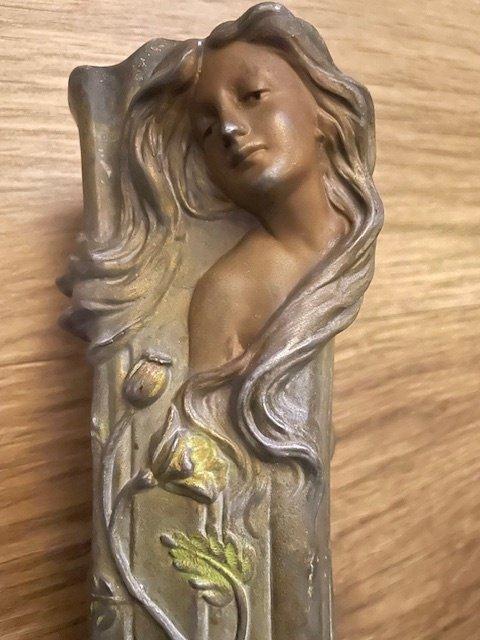 flora - Statue, Art Nouveau Vaas - 27 cm - En alliage, Antiek en Kunst, Kunst | Designobjecten