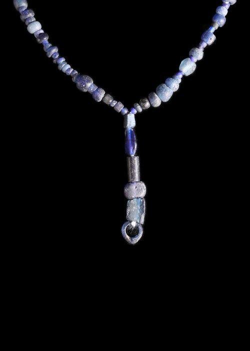 Oud-Romeins Dark Blue Glass Kralenketting (Zonder, Antiek en Kunst, Antiek | Overige Antiek