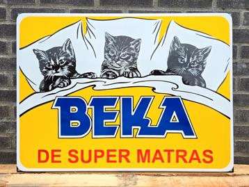 BEKA - DE SUPER MATRAS GROOT emaille bord beschikbaar voor biedingen