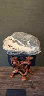 okeniet Geode - Hoogte: 30 cm - Breedte: 26 cm- 7.3 kg - (1)
