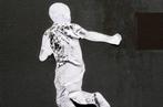 Vhils (1987) - Les Enfants dOuranos - Leap - Artists Proof