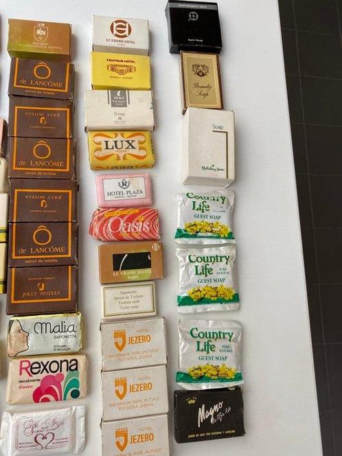 Themacollectie - Vintage hotelgratis zeepjes wereldwijd, Antiek en Kunst, Antiek | Speelgoed