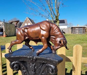 Beeld, Bronze Bull Hand-Crafted 37cm - 20.5 cm - Brons, Antiek en Kunst