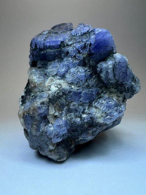 191,43 ct - Tanzanite bleue naturelle non traitée - Brute -, Verzamelen, Mineralen en Fossielen