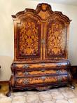 Cabinet, ornate with marquetry - Style Louis XV - Acajou,