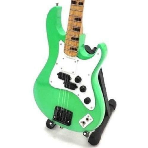 Miniatuur Yamaha basgitaar met gratis standaard, Verzamelen, Muziek, Artiesten en Beroemdheden, Pop, Beeldje of Miniatuur, Nieuw