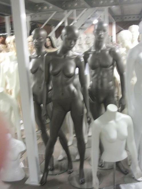 *TIP*  abstracte dames en heren etalagepoppen in kleur taup, Zakelijke goederen, Kantoor en Winkelinrichting | Winkel en Inventaris