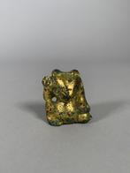 Oud-Chinees, Han-dynastie Brons Klein beeldje in de vorm van, Verzamelen