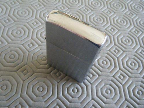 Zippo - Standard F Zippo XIII - Sans Prix de Réserve -, Verzamelen, Rookartikelen, Aanstekers en Luciferdoosjes