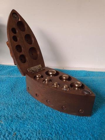 Balans of weegschaal (8) - Hout