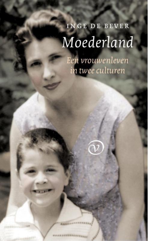 Moederland 9789028290136 Inge De Bever, Boeken, Romans, Gelezen, Verzenden