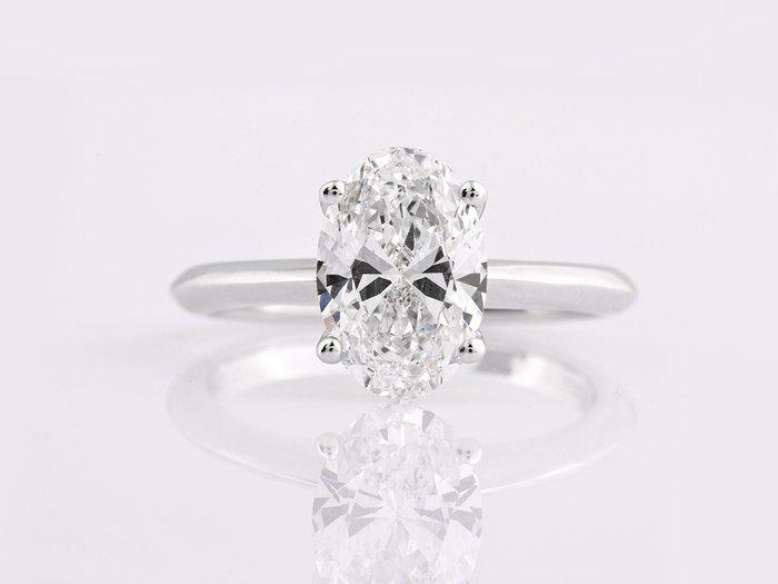 Ring - 14 karaat Witgoud - 2.50ct. tw. Diamant (Lab-grown), Handtassen en Accessoires, Ringen