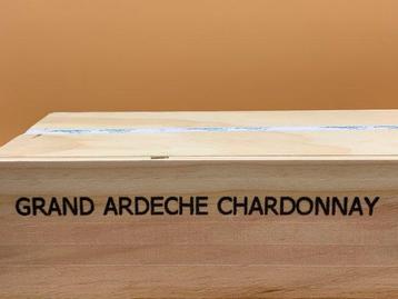 2022 Louis Latour Grand Ardèche Chardonnay - Bourgogne - 1 beschikbaar voor biedingen