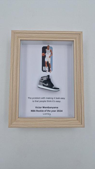 Cadre- Mini Basket Jordan - Bois - Limitée et numérotée, Antiek en Kunst, Kunst | Designobjecten