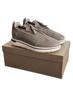 Giorgio Armani - Sneakers - Maat: EU 40, Nieuw