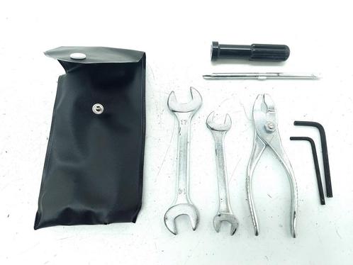 Jeu doutils Suzuki RV 125 Van Van, Motoren, Onderdelen | Suzuki, Verzenden