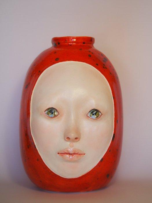 Vaas - Majolica - Natalia Mc Donald, Antiek en Kunst, Kunst | Designobjecten