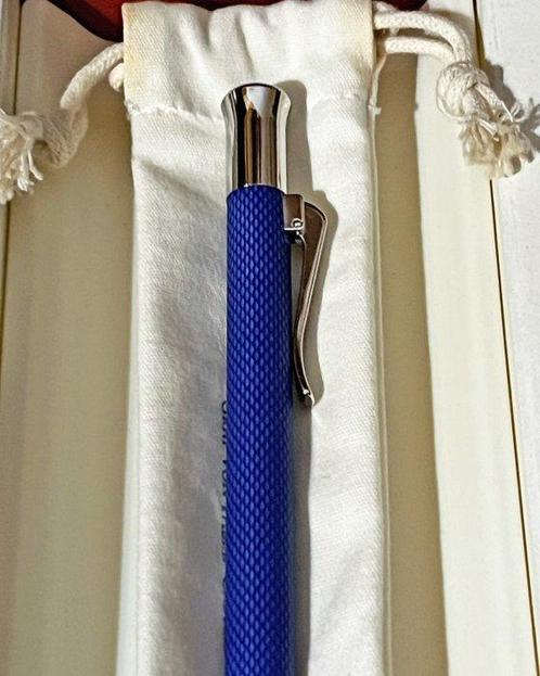 Graf von Faber-Castell Guilloche - Stylo à bille, Verzamelen, Pennenverzamelingen