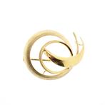 Gouden fantasie broche; Krul (vintage, gouden broche), Handtassen en Accessoires, Broches, Ophalen of Verzenden, Gebruikt, Overige kleuren