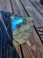Labradorite bleue Madagascar - Hauteur : 12.5 cm - Largeur :