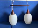 Massive - Hangende plafondlamp - glas en teakhout - Vintage, Antiek en Kunst