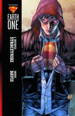Superman Earth One Volume One - Goed, Verzenden