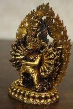This is a gilt statue of Vajrabhairava. - Brons - China, Antiek en Kunst