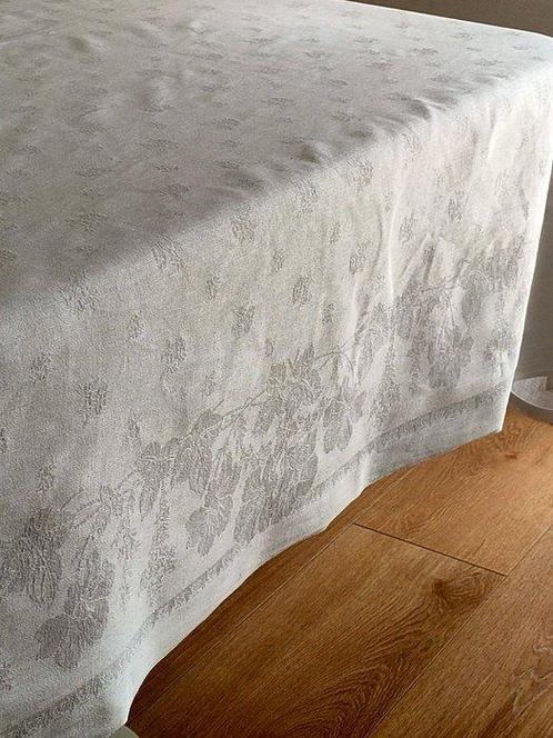 Nappe  - 213 cm - 154 cm - Nappe MD, Antiek en Kunst, Antiek | Tapijten, Tafelkleden en Textiel