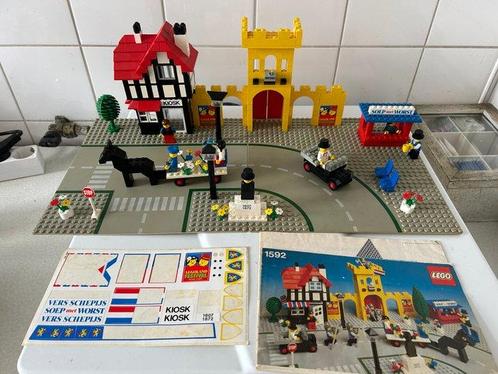 Lego Set - Castle - Lego 1592 Town Square - Castle Scene, Kinderen en Baby's, Speelgoed | Duplo en Lego