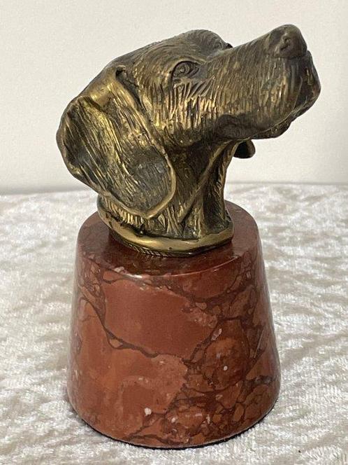 Decoratief ornament - Frankrijk - Hond op Sokkel, Antiek en Kunst, Antiek | Overige Antiek