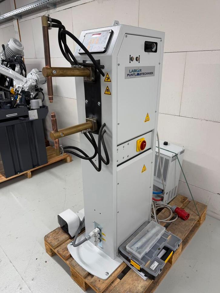 TECNA puntlasapparaat puntlasmachine puntlas apparaat, Doe-het-zelf en Bouw, Gereedschap | Lasapparaten, Overige typen, Zo goed als nieuw