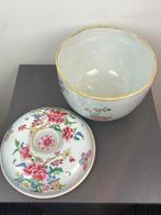 Een grote Chinese famille-rose bloemenpot - Porselein - 20e, Antiek en Kunst